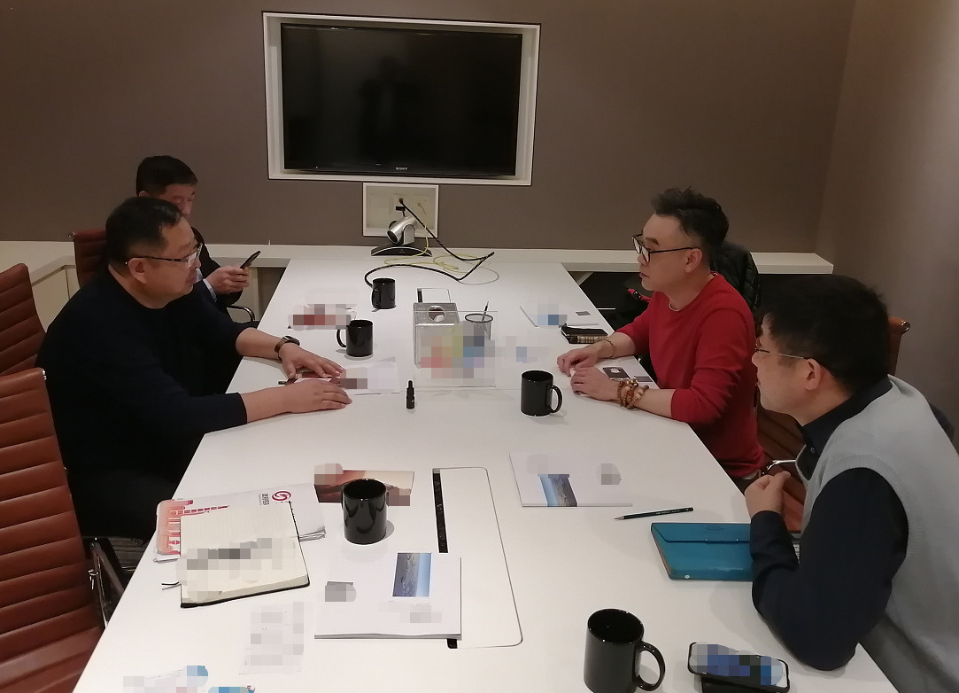 陪同政府園區(qū)對(duì)接考察外資漢麻萃取加工投資選址項(xiàng)目，發(fā)揮溝通實(shí)效，細(xì)化合作事宜