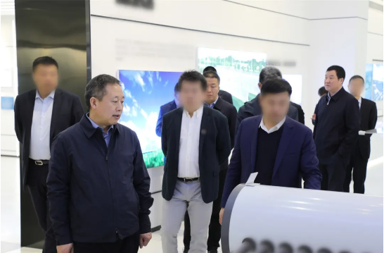 全速推進(jìn)投資選址項(xiàng)目早落地、早投產(chǎn)！黑龍江某地方政府實(shí)地考察清潔能源設(shè)備制造企業(yè)