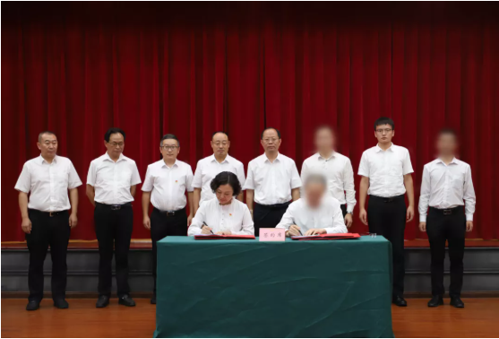 喜訊！四川某地方政府與行業(yè)龍頭文旅投資選址項目方成功簽訂投資協(xié)議